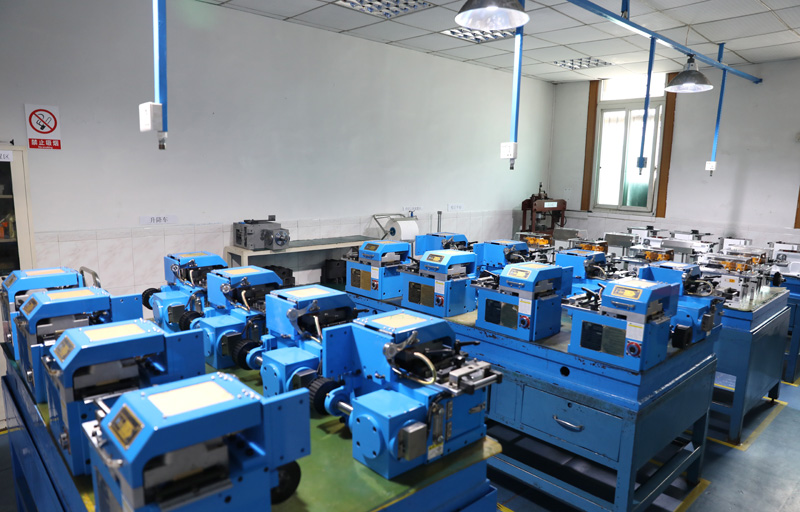 伺服送料機(jī) 伺服送料機(jī)