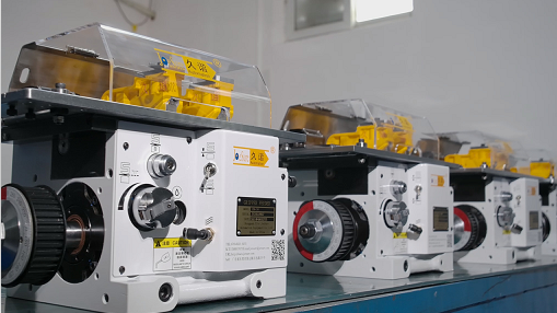 NC送料機(jī)顯示屏不亮是什么原因？